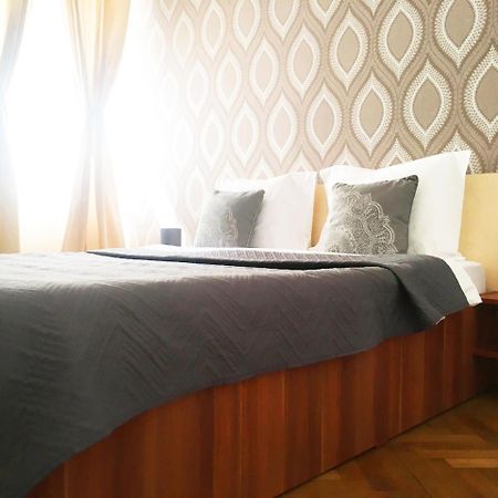 Sunny Old Town Apartment Brașov Exterior foto